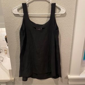 100% Black Silk Tank Top. Leo and Sage Size Small. Elastic Straps.